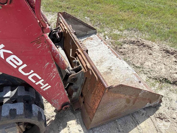2020-takeuchi-tl6r-image-8