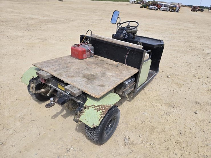 #1966-•-cushman-golf-cart-image-5