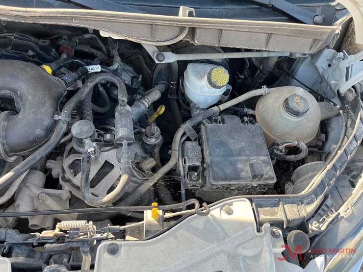 2020-ford-transit-image-15
