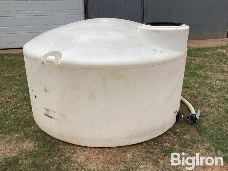 1,100-gallon-storage-tank-image-4
