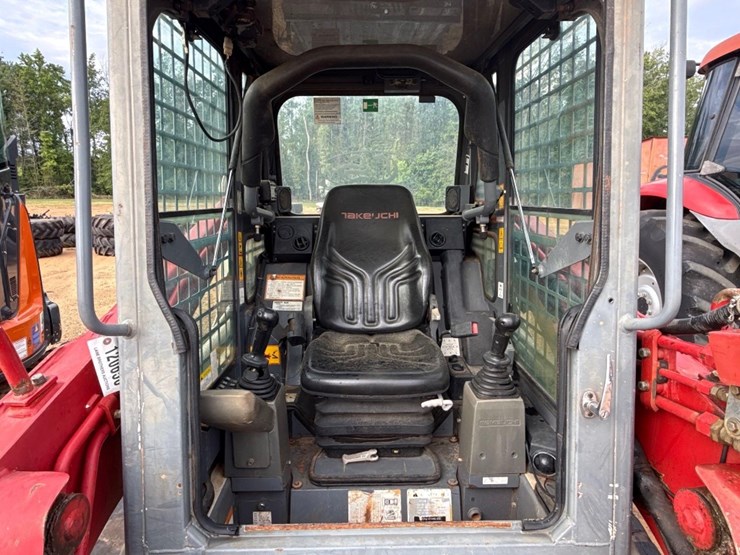 takeuchi-tl8-image-13