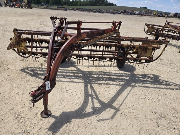 new-holland-259-image-1