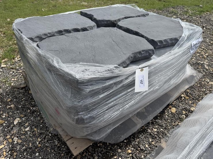 #157-•-step-stones---dark-gray---17"-x-~20"-image-1