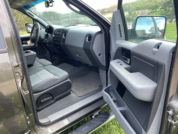 2008-ford-f150-xlt-image-26