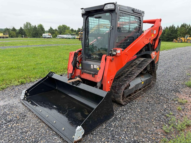 kubota-svl75-3-image-1