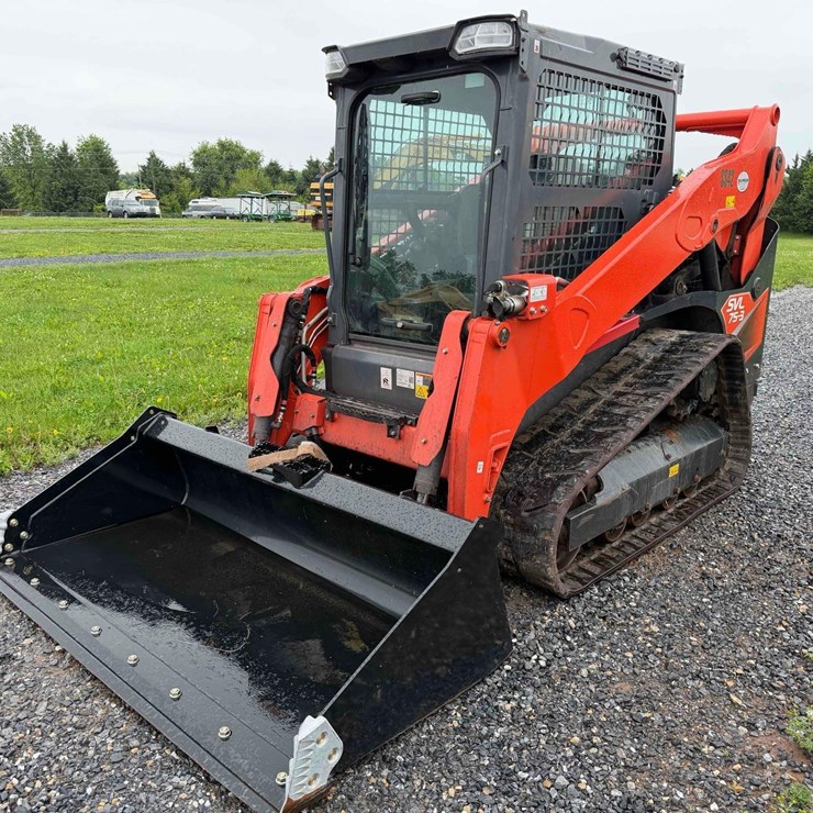 KUBOTA SVL75-3