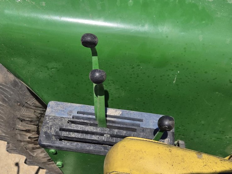 john-deere-4020-image-21