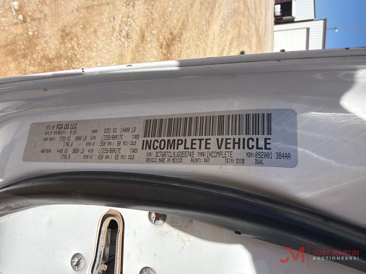2018-ram-3500-hd-image-8