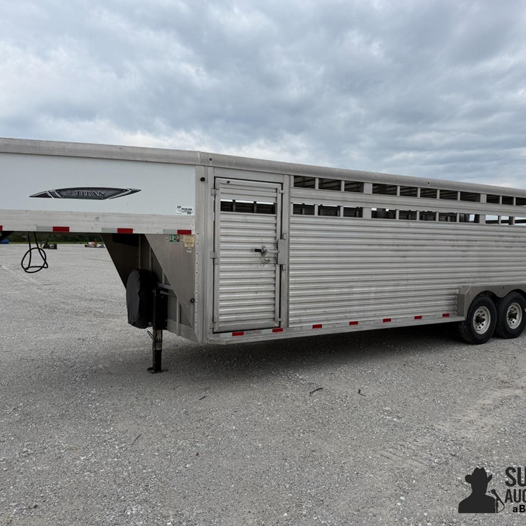 2015 TITAN TRAILER
