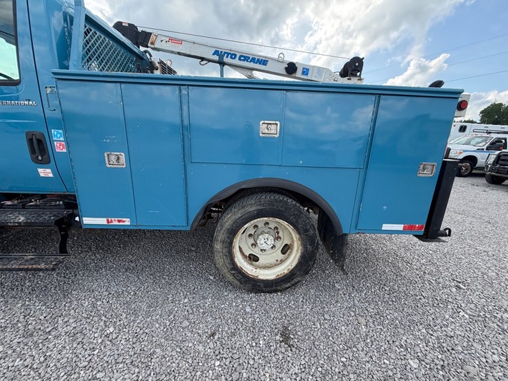 2007-international-durastar-4200-image-9