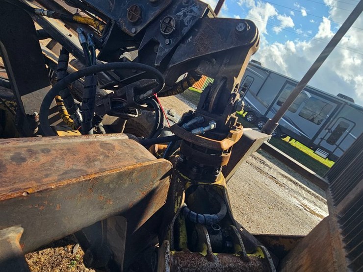 2000-caterpillar-574-image-65