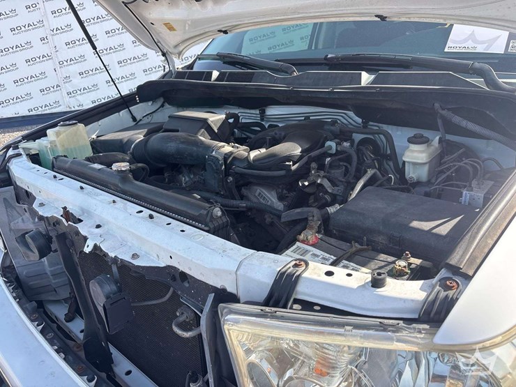 2011-toyota-tundra-image-9