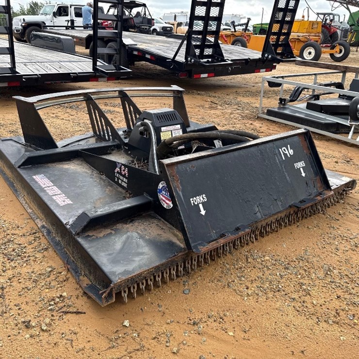196 - EXTREME 6' QUICK ATTACH BRUSH CUTTER