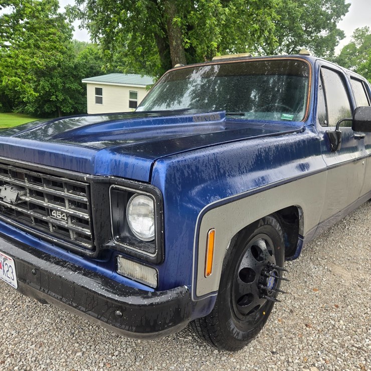 1976 CHEVROLET C30