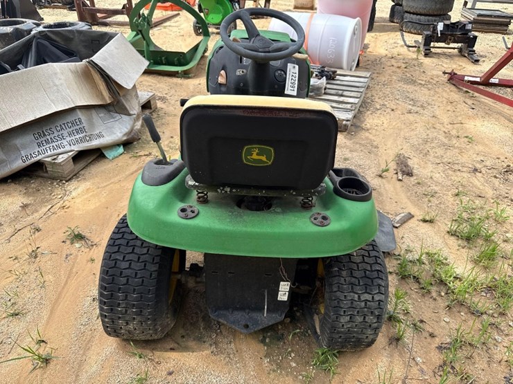 john-deere-l110-image-5