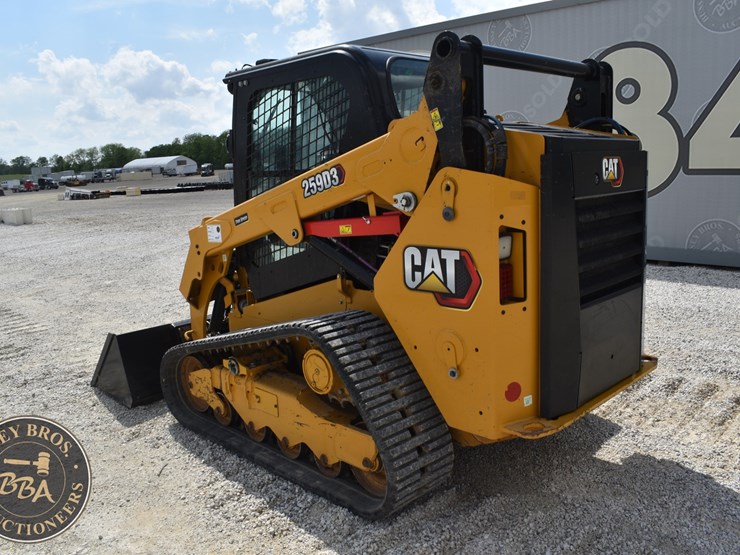 2023-caterpillar-259d3-image-6