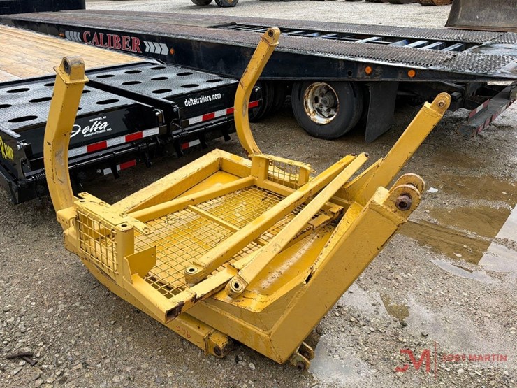 caterpillar-966-image-2