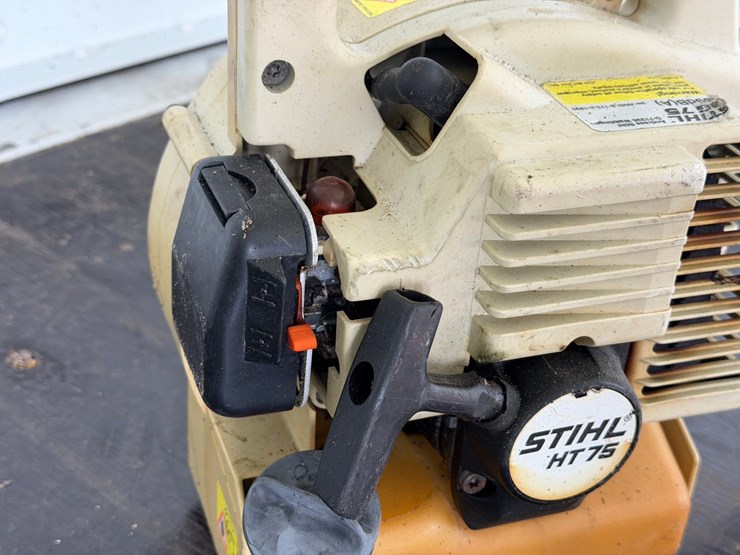 #6037-•-stihl-ht75-handheld-leaf-blower-image-4