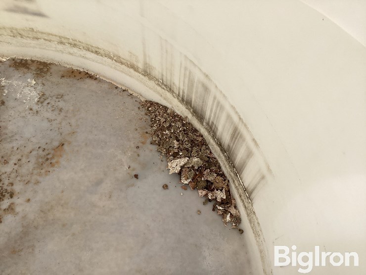 1,100-gallon-storage-tank-image-15