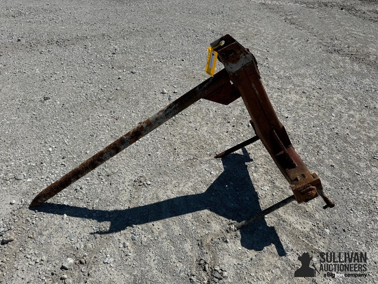 3-pt-bale-spear-image-3