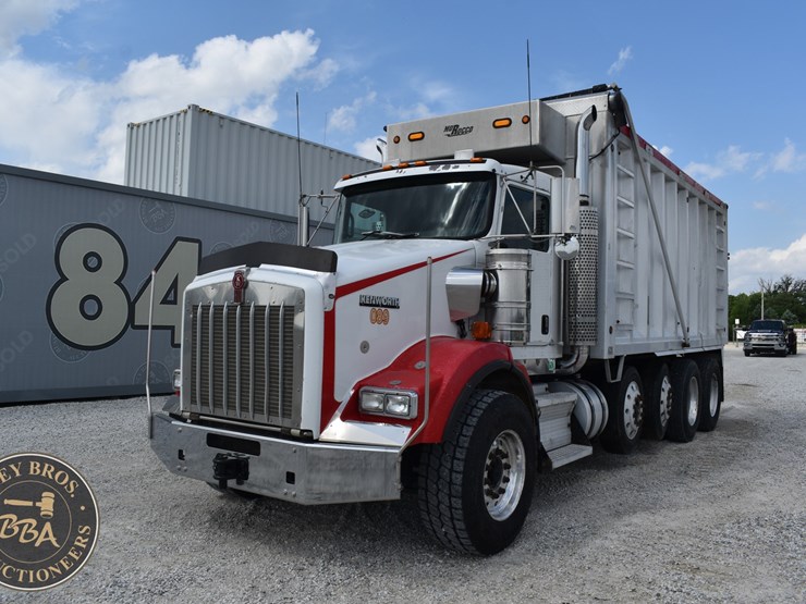 2007-kenworth-t800-image-2