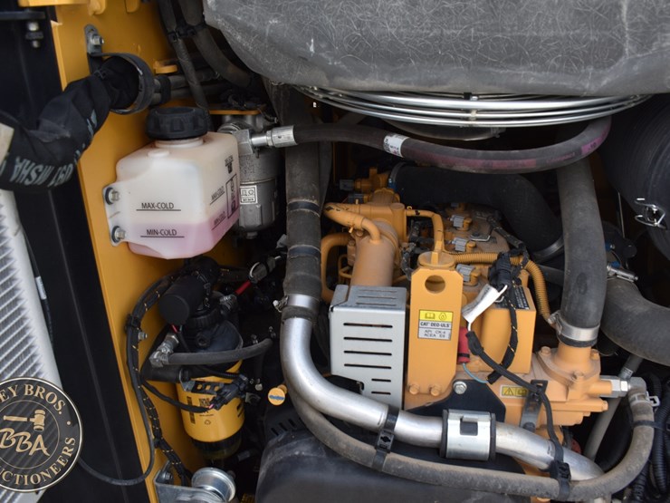 2023-caterpillar-259d3-image-25