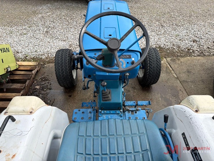 ford-1310-image-8