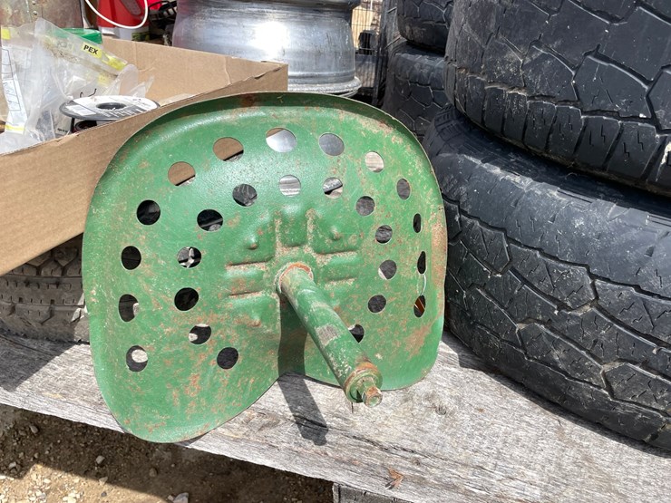 #2162-•-vintage-tractor-seat-image-5