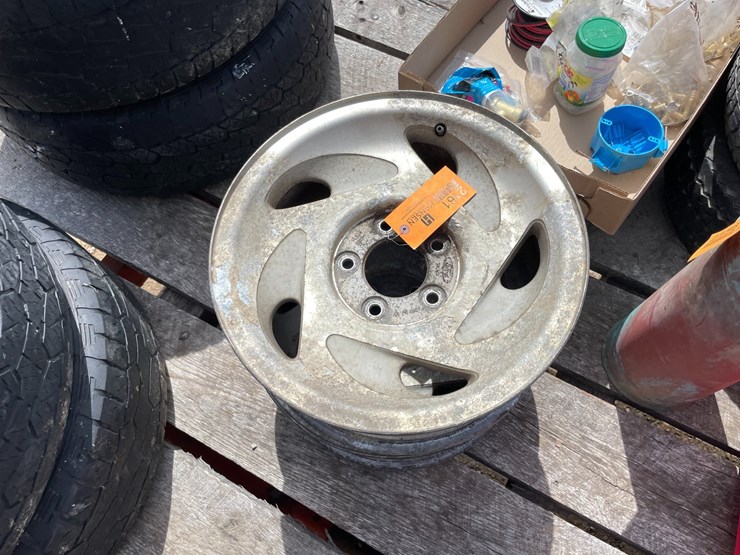 #2161-•-(2)-17"-aluminium-rims-image-3