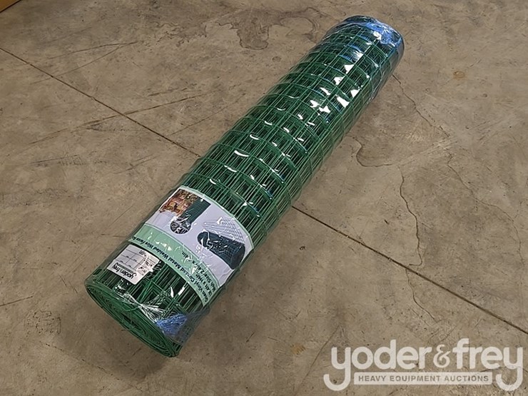 unused-green-vinyl-coated-lawn-fence,-98'-x-4',-(2-of),-2"-x-4"-grid-fence-image-4
