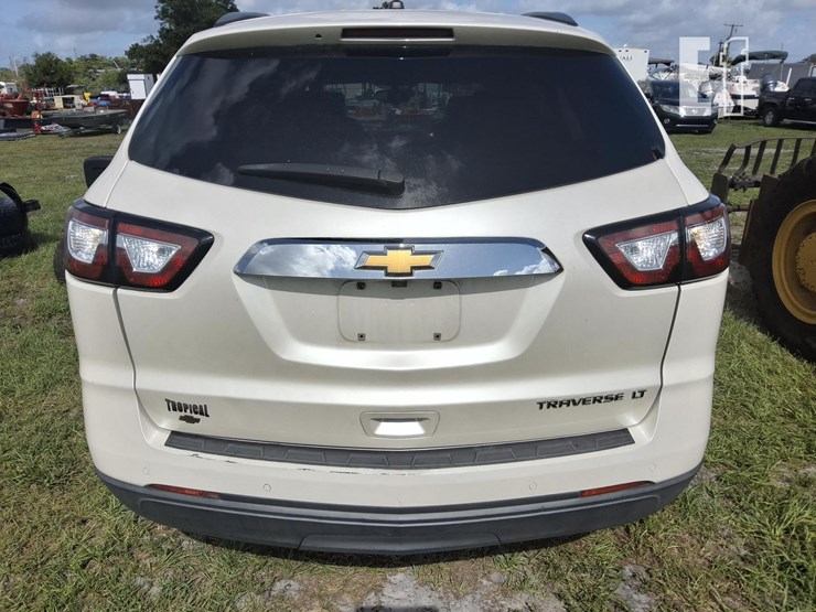 2014-chevrolet-traverse-image-6