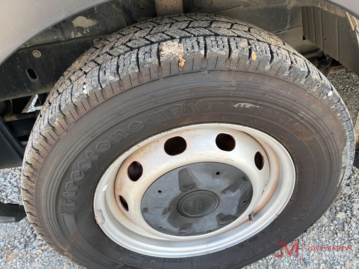 2019-ford-transit-image-5