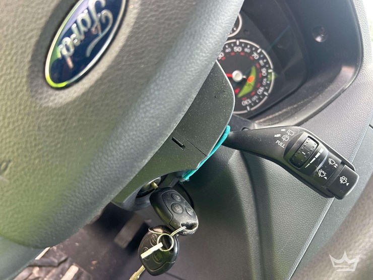 2011-ford-transit-connect-image-14