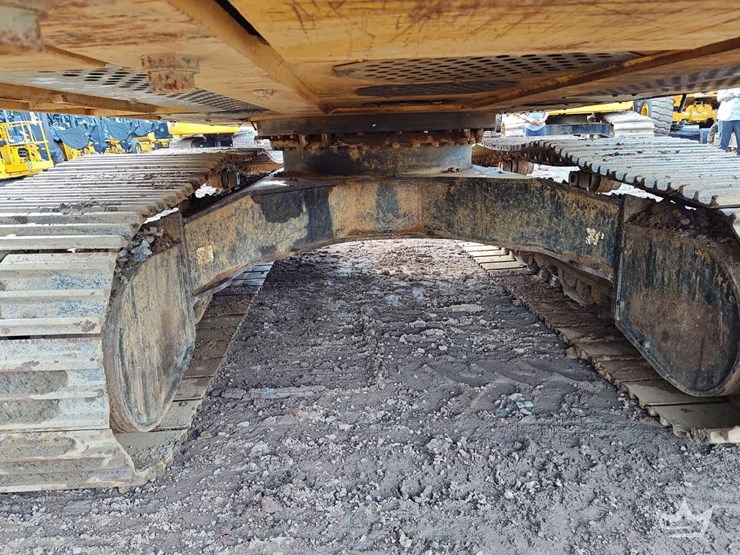 2016-john-deere-350g-hydraulic-excavcator-image-24