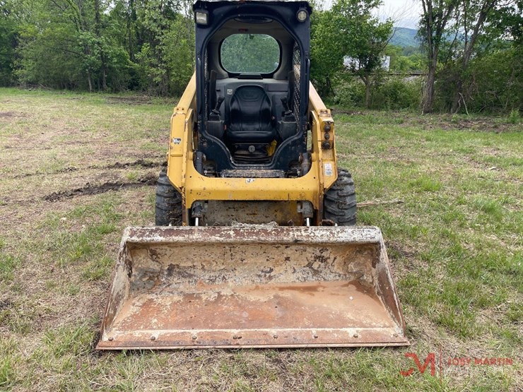 2023-caterpillar-226d3-image-7