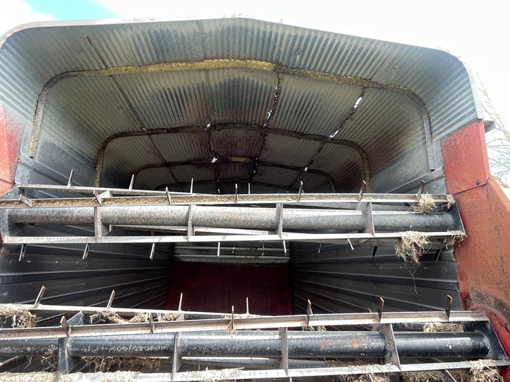 #3296-•-h&s-7-+-4-twin-auger-chopper-box-image-17