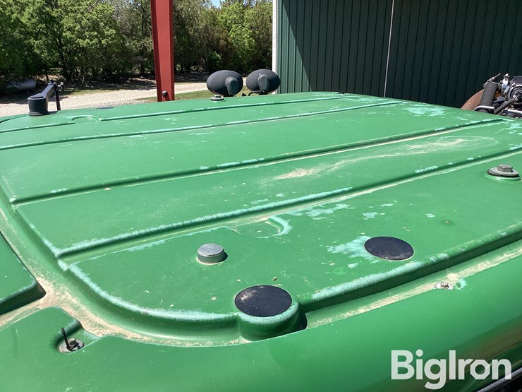 2011-john-deere-4830-image-15