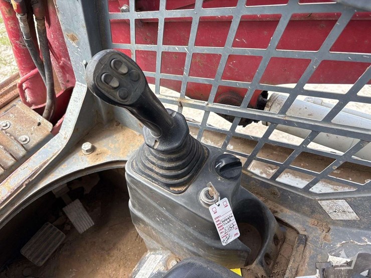 2020-takeuchi-tl6r-image-21