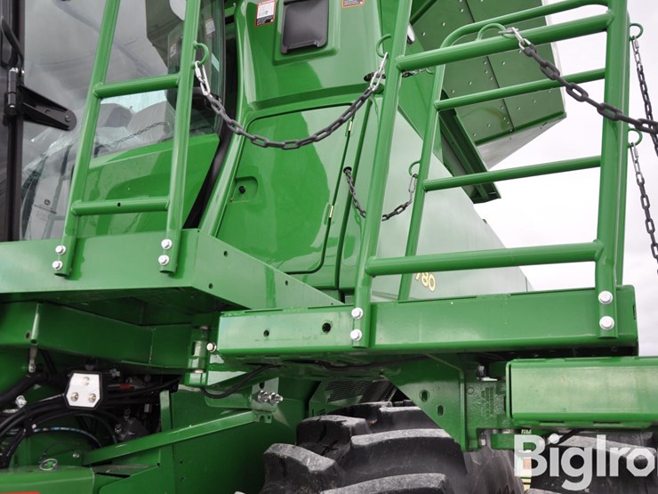 2023-john-deere-s780-image-16