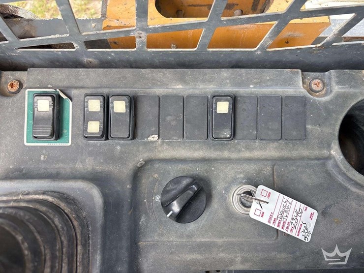 takeuchi-tl10v2-image-24
