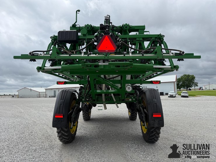 2024-john-deere-412r-image-6