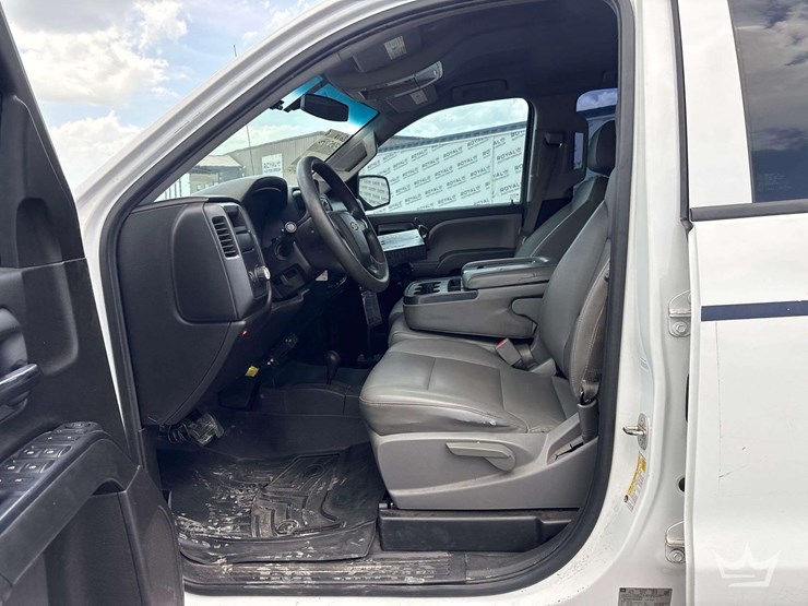 2016-chevrolet-silverado-1500-image-10