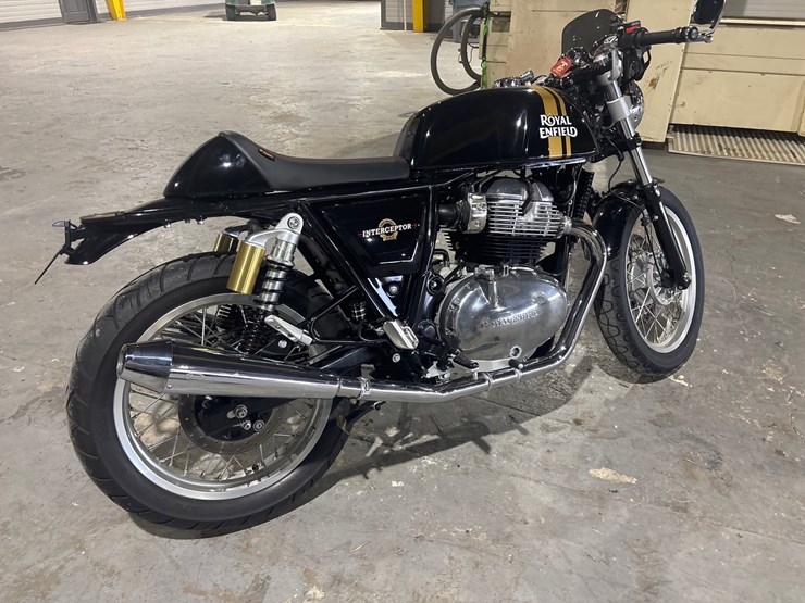 #23986-•-2019-royal-enfield-interceptor-650-image-3