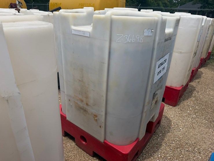 #1643-•-330-gallon-plastic-storage-oil-tank-image-2