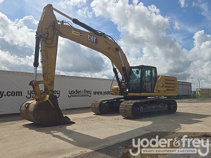 2021-caterpillar-336-image-1