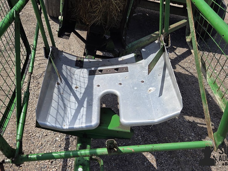 john-deere-24t-image-19