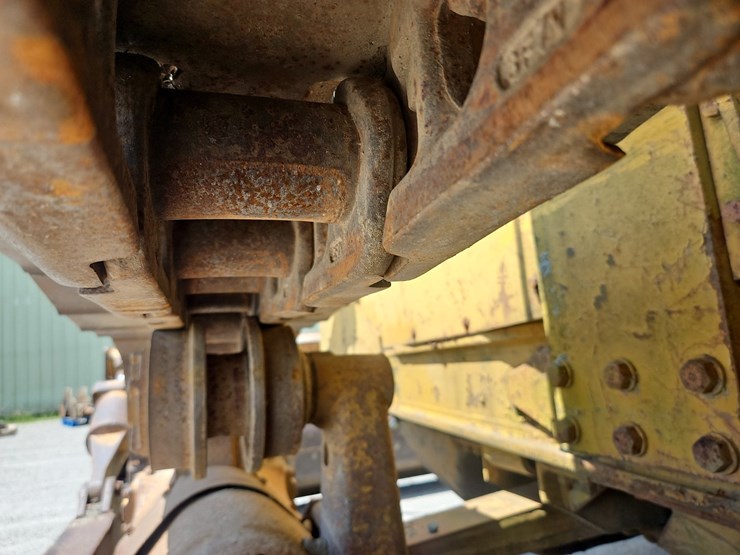caterpillar-d5b-image-16