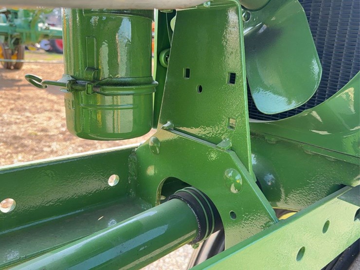 john-deere-h-image-34