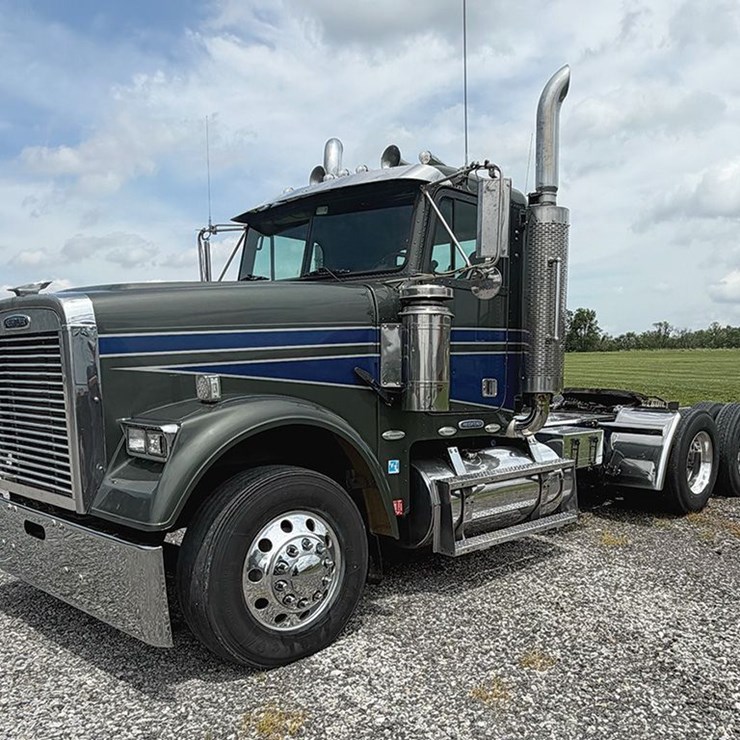 1999 FREIGHTLINER FLD120 CLASSIC