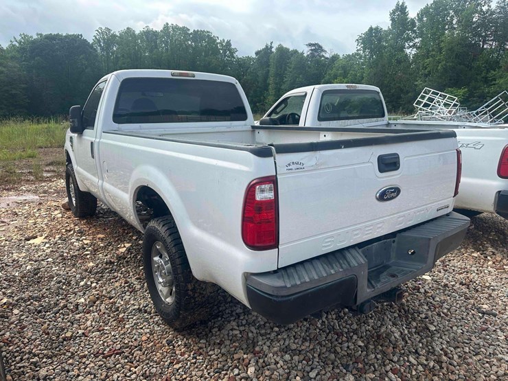 2008-ford-f250-xl-image-6